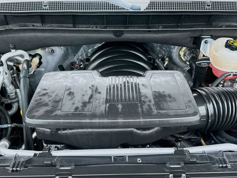 Certified 2023 Chevrolet Tahoe Premier RWD image 31
