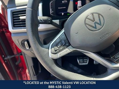 Used 2022 Volkswagen Atlas SEL Premium image 43