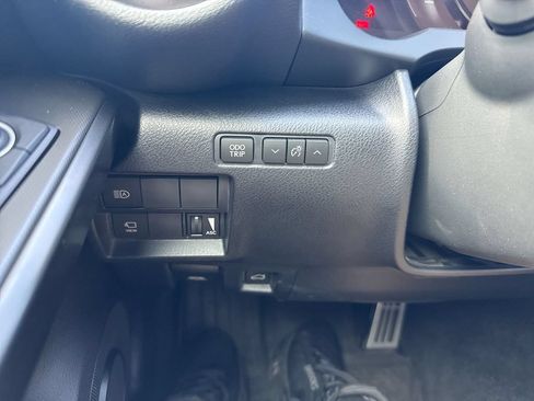Used 2022 Lexus IS 350 F Sport w/ Accessory Package AWD/4WD image 18