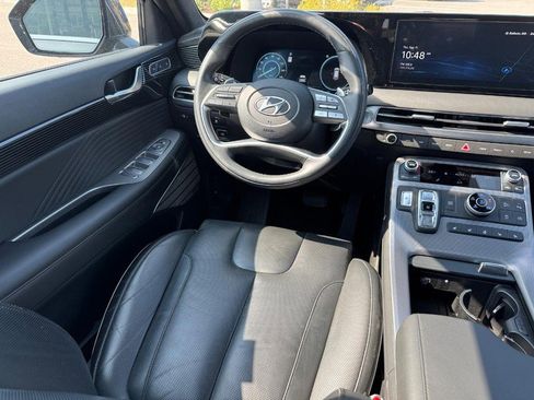 Used 2024 Hyundai Palisade Calligraphy image 14