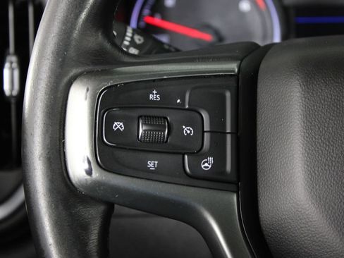 Used 2021 Chevrolet Silverado 1500 LT AWD/4WD image 25