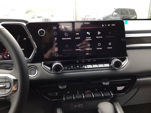 Used 2026 GMC Canyon Elevation w/ Convenience Package image 12