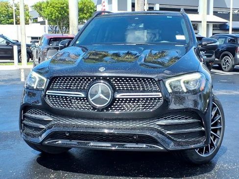 Used 2021 Mercedes-Benz GLE 450 4MATIC image 2