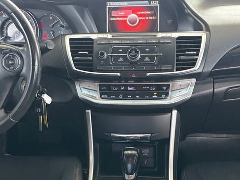 Used 2014 Honda Accord Sport image 4