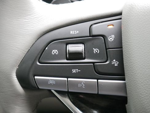 Certified 2022 Cadillac XT6 Premium Luxury w/ Technology Package image 25