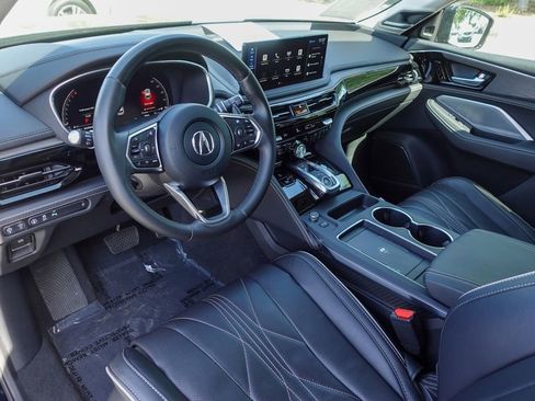 Certified 2025 Acura MDX SH-AWD w/ Advance Package image 10