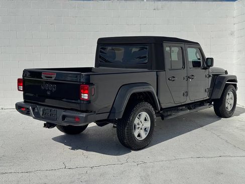 Used 2020 Jeep Gladiator Sport w/ Quick Order Package 24S AWD/4WD image 11