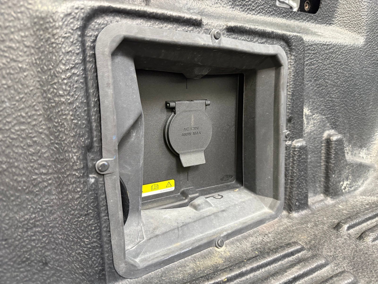 Used 2023 Ford F150 XLT w/ Equipment Group 302A High AWD/4WD image 8