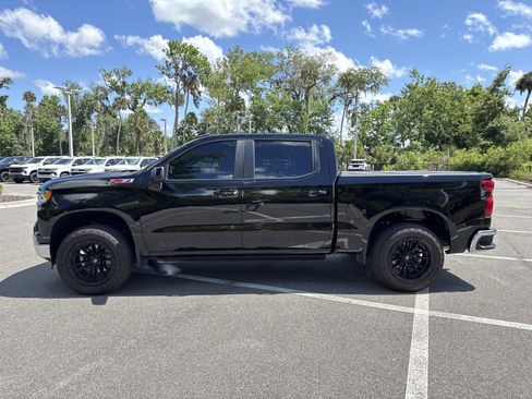 Used 2025 Chevrolet Silverado 1500 LT w/ Z71 Off-Road Package AWD/4WD image 6