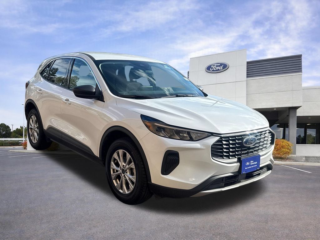 Used 2023 Ford Escape Active AWD/4WD 360° Tour
