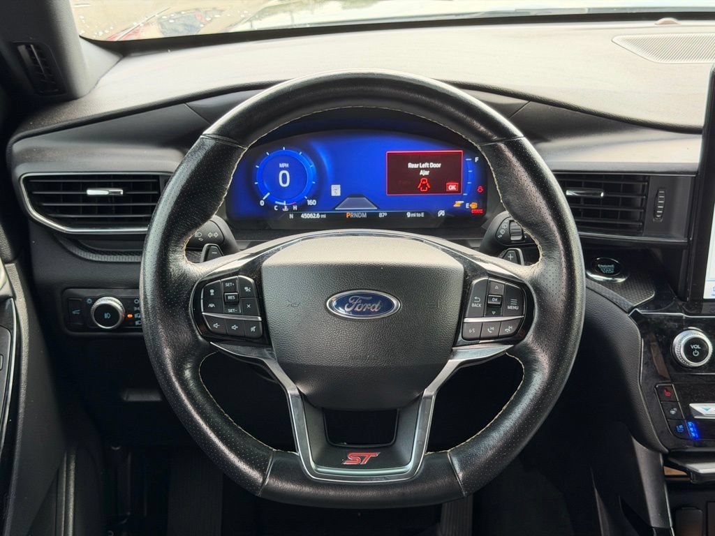 Used 2023 Ford Explorer ST w/ Equipment Group 401A AWD/4WD image 12