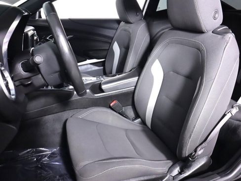 Used 2018 Chevrolet Camaro LS RWD image 26