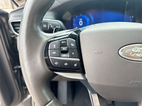 Certified 2021 Ford Explorer Platinum w/ Equipment Group 601A image 32