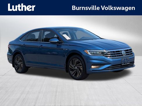 Used 2019 Volkswagen Jetta SEL Premium FWD image 1