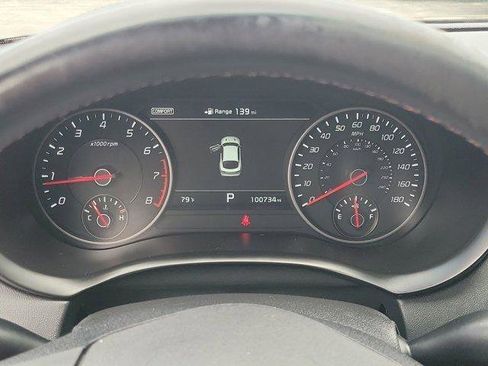Used 2018 Kia Stinger GT1 RWD image 25