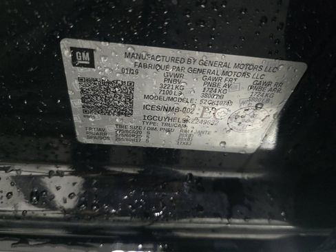 Used 2019 Chevrolet Silverado 1500 High Country w/ Technology Package AWD/4WD image 15