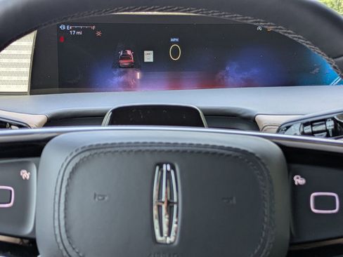 New 2026 Lincoln Navigator L Black Label AWD/4WD image 15