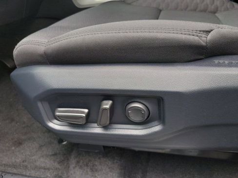 New 2026 Toyota Tundra SR5 AWD/4WD image 13