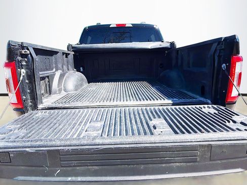 Used 2023 Ford F150 Lariat image 12