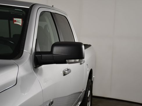Used 2017 RAM 1500 Big Horn AWD/4WD image 13
