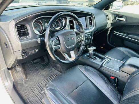 Used 2018 Dodge Charger GT AWD/4WD image 14