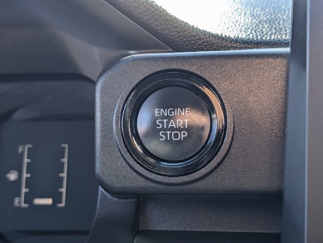 Used 2026 Toyota Tacoma SR5 AWD/4WD image 18