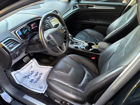 Used 2016 Ford Fusion Titanium FWD image 11