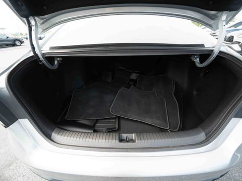Used 2025 Honda Accord Sport image 27