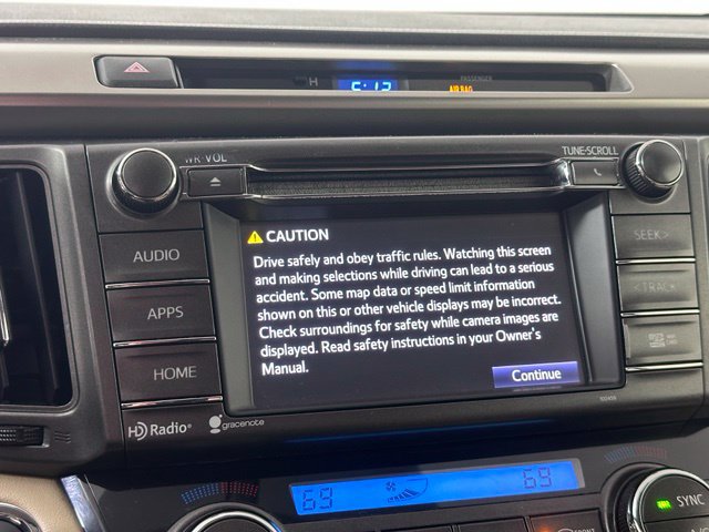 Used 2015 Toyota RAV4 Limited AWD/4WD image 16
