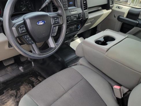 Used 2018 Ford F150 XL w/ Equipment Group 101A Mid AWD/4WD image 7