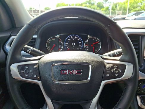 Certified 2023 GMC Acadia SLT w/ Technology Package AWD/4WD image 21