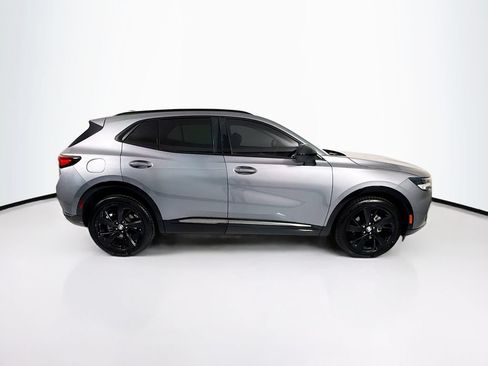 Used 2022 Buick Envision Essence w/ Technology Package I FWD image 4