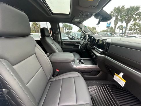 New 2026 Chevrolet Silverado 3500 LTZ w/ LTZ Plus Package AWD/4WD image 23