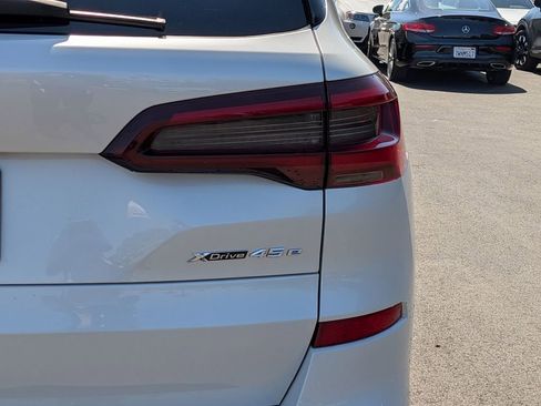Used 2023 BMW X5 xDrive45e w/ M Sport Package image 26
