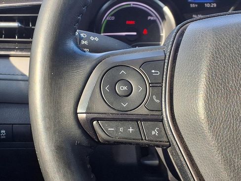 Used 2024 Toyota Camry SE image 14