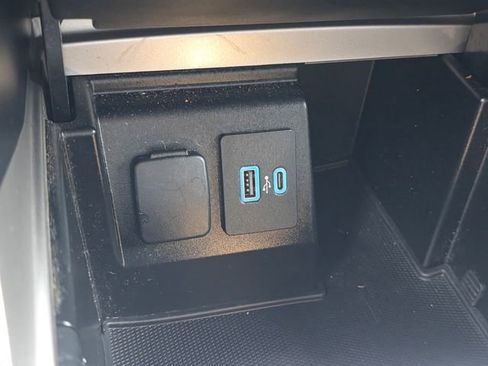 Used 2020 Ford Explorer ST image 22