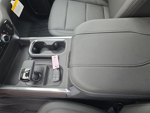 New 2026 GMC Sierra 1500 SLT w/ SLT Premium Plus Package image 25