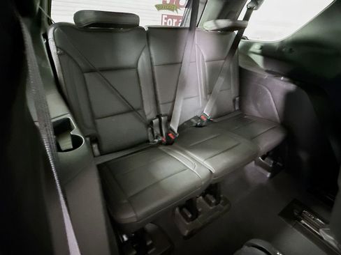 Used 2021 Chevrolet Tahoe High Country w/ Premium Package image 34