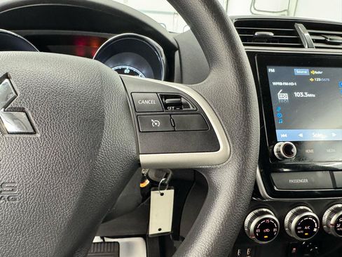 Used 2026 Mitsubishi Outlander Sport AWD image 21