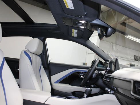 Used 2025 Acura ADX A-Spec AWD/4WD image 17