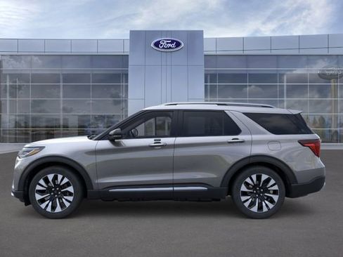New 2026 Ford Explorer Platinum AWD/4WD image 3