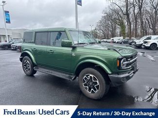 Used 2025 Ford Bronco Outer Banks AWD/4WD video 1