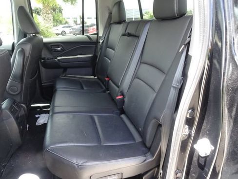 Certified 2023 Honda Ridgeline RTL image 9