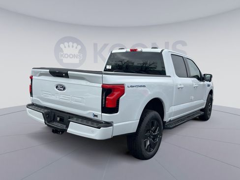 New 2025 Ford F150 Lightning Flash image 7
