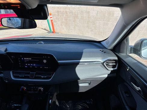 Used 2025 Chevrolet TrailBlazer LT image 33