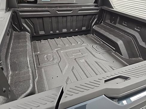 New 2025 GMC Hummer EV 3X w/ Extreme Off-Road Package image 38