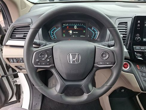Used 2023 Honda Odyssey EX image 19