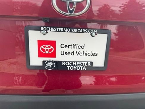 Certified 2021 Toyota RAV4 XLE image 41