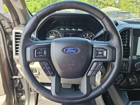 Used 2020 Ford F150 XLT w/ Equipment Group 302A Luxury AWD/4WD image 46
