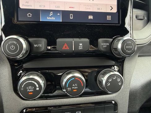 New 2026 RAM 5500 Tradesman w/ Chrome Appearance Group AWD/4WD image 23